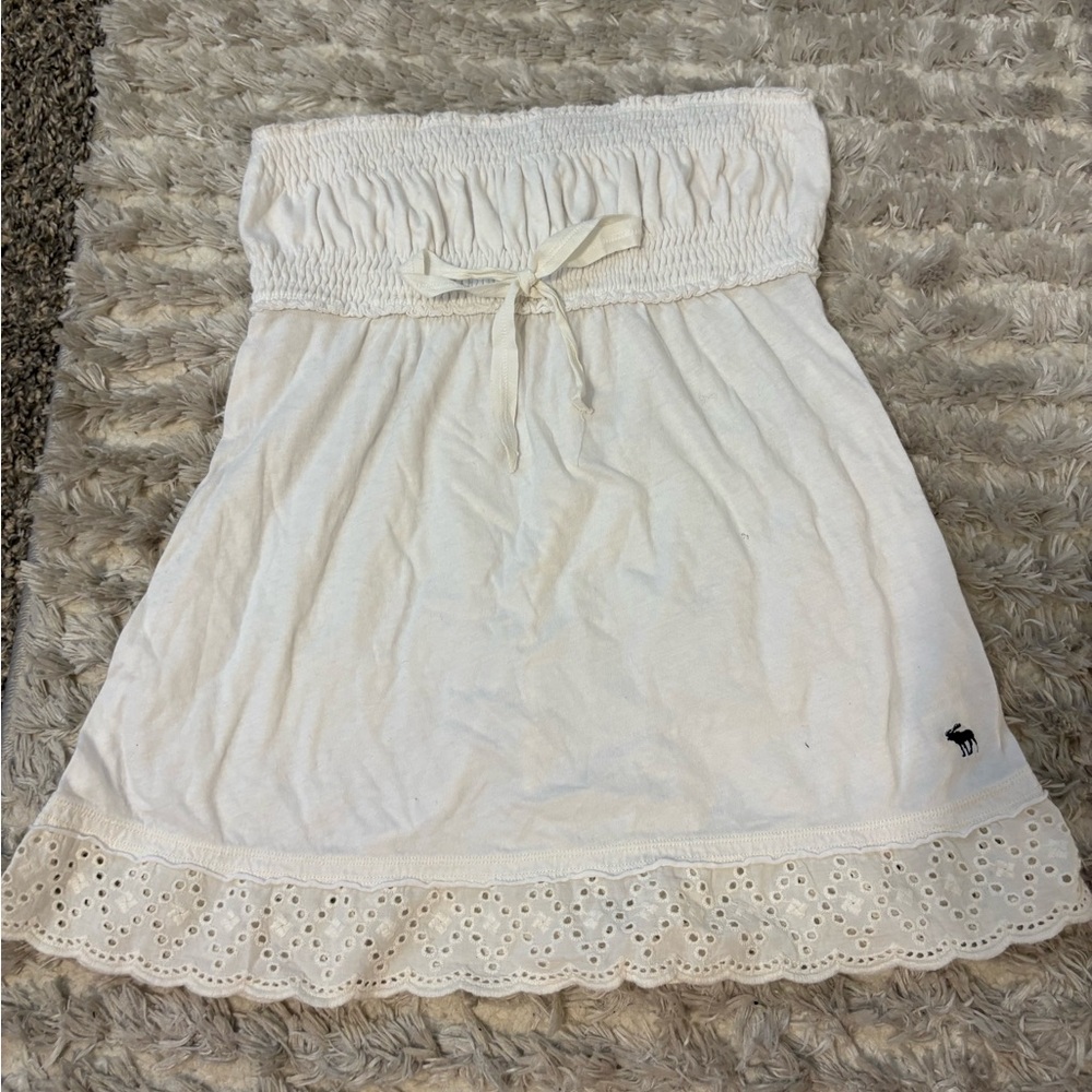 Elegant Cream Lace Hem Strapless Top